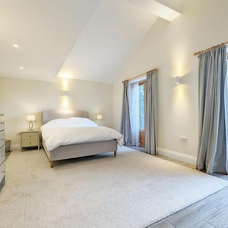 Millside, Bosham Villa ภายนอก รูปภาพ