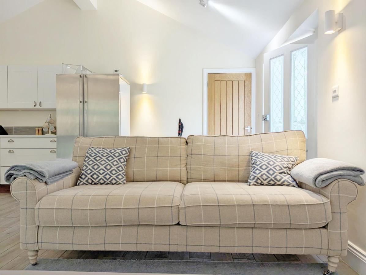 Millside, Bosham Villa ภายนอก รูปภาพ