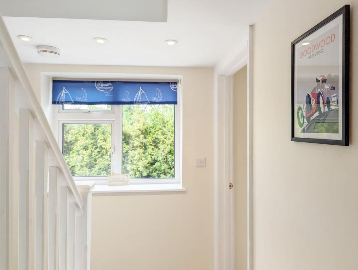 Millside, Bosham Villa ภายนอก รูปภาพ