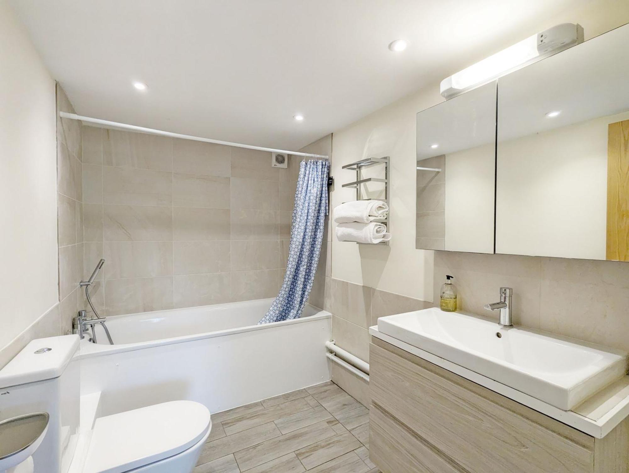 Millside, Bosham Villa ภายนอก รูปภาพ