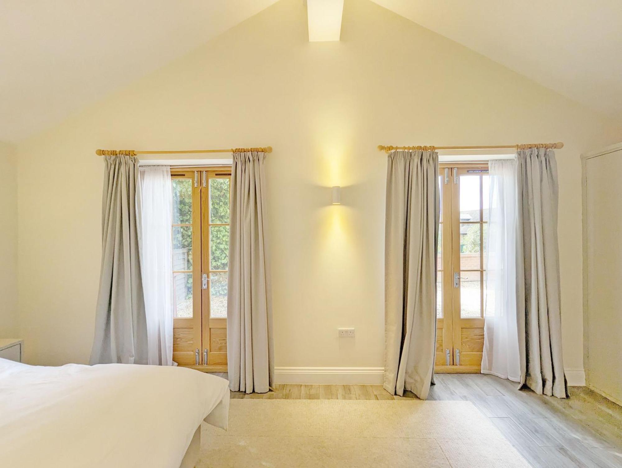 Millside, Bosham Villa ภายนอก รูปภาพ